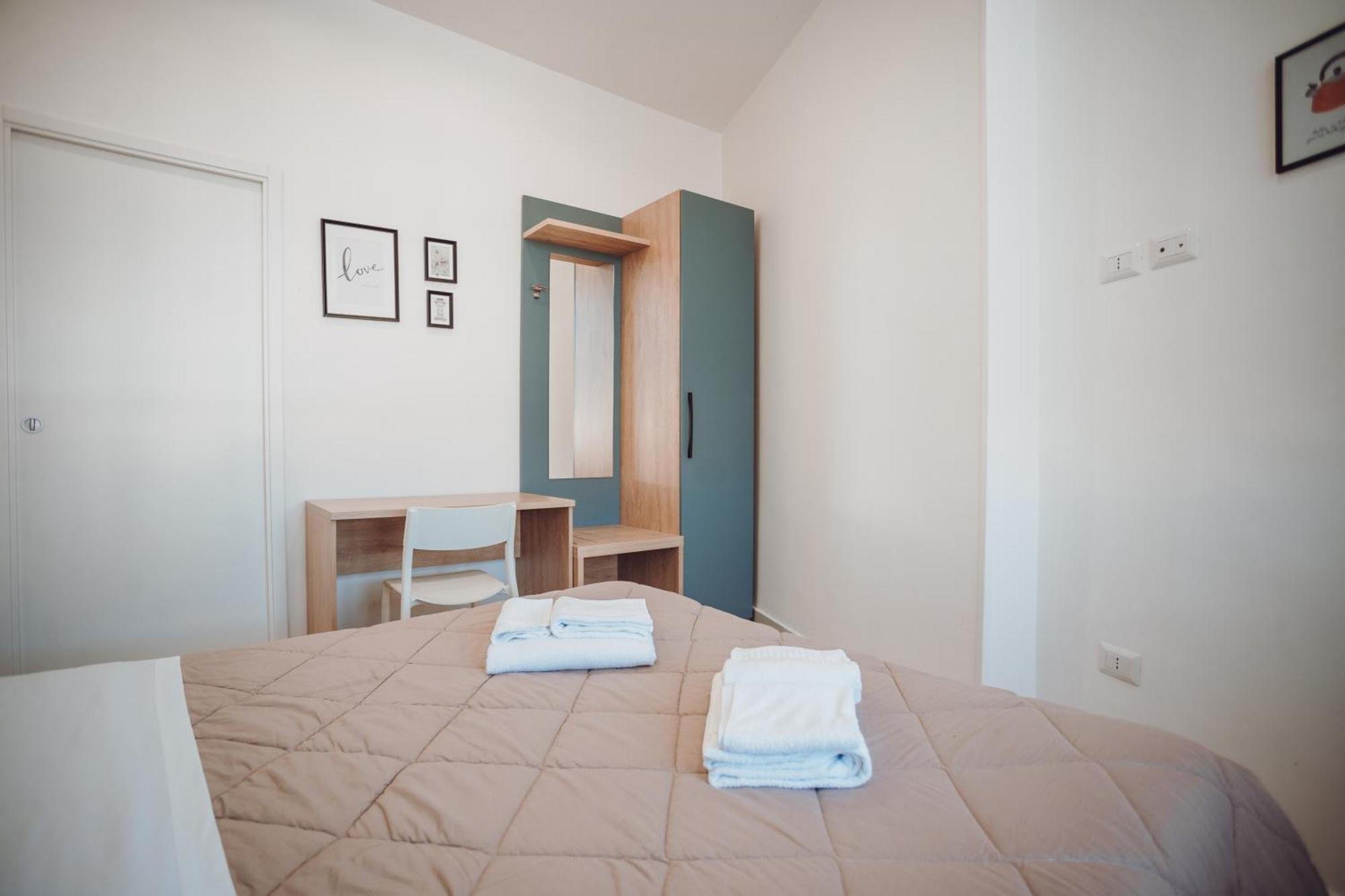 טורה אנונציאטה Victoria Apartments מראה חיצוני תמונה