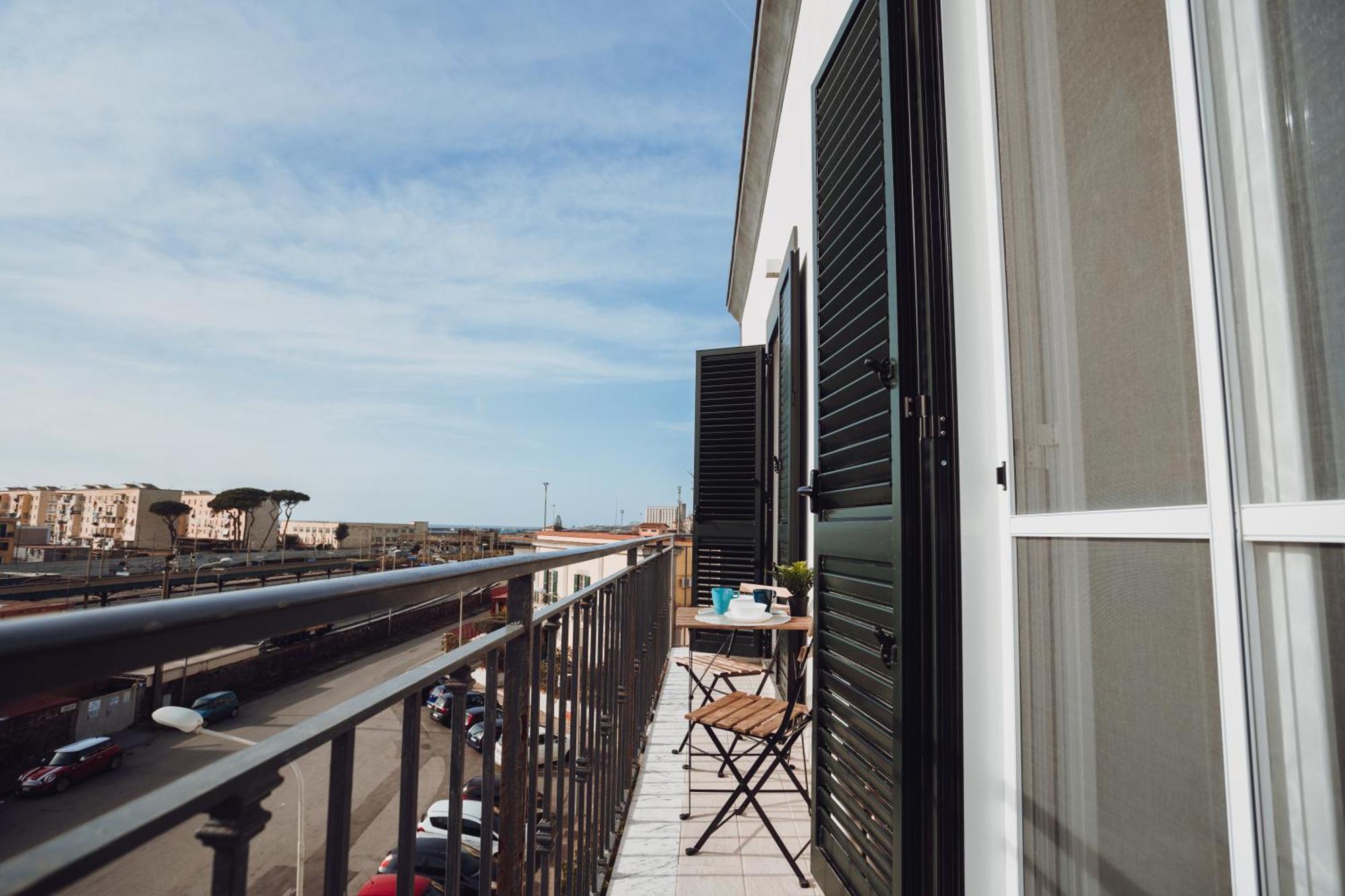 טורה אנונציאטה Victoria Apartments מראה חיצוני תמונה